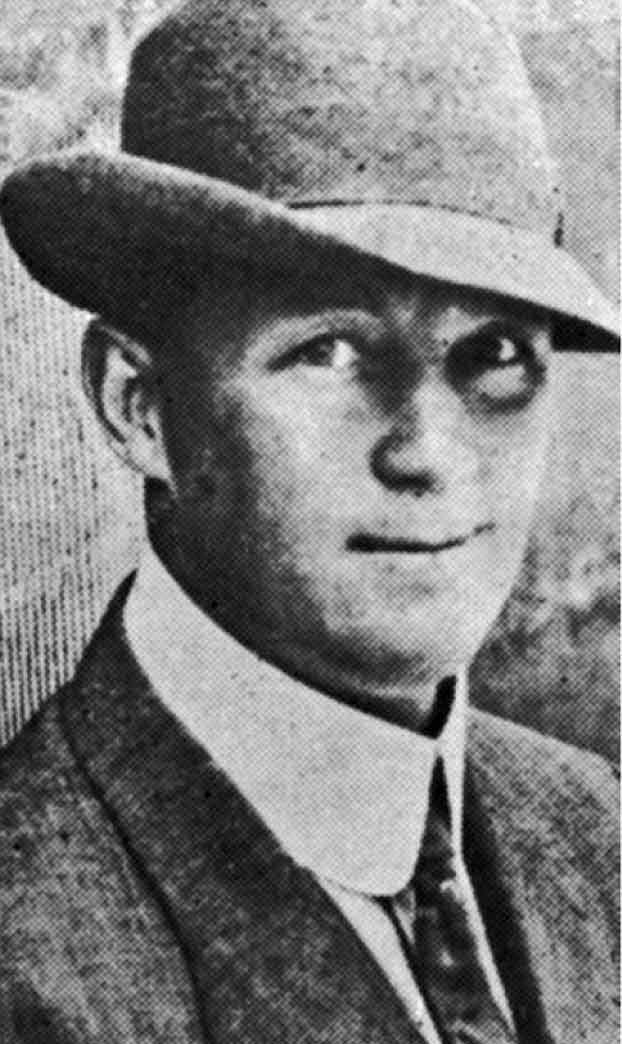 ROBERT EDGREN - Sportswriter